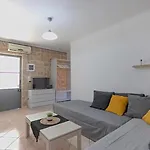 Leo And Emily\'S House